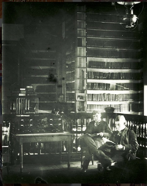 The original University of Mississippi library in Ventress Hall. Photograph from the University of Mississippi Library collection. 
