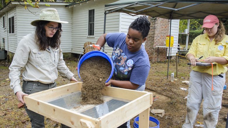 UM staff members and students participate in the 2016 Public Archaeology Day at Rowan Oak. Photo by Marlee Crawford/